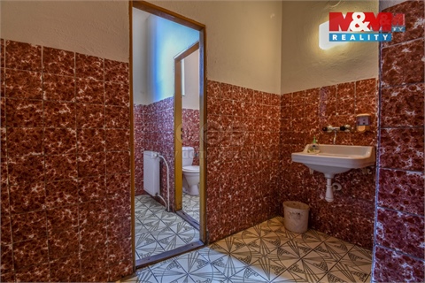 Prodej komerčního objektu, 500 m² - 10