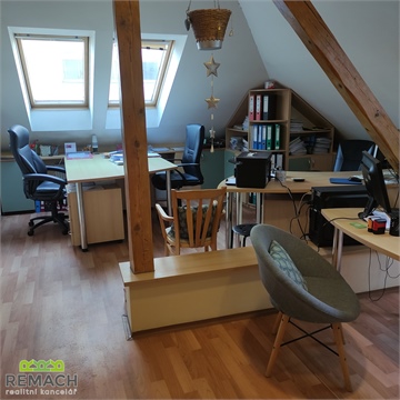 Pronájem kanceláře, 35 m² 0