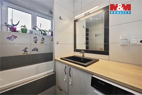 Prodej rodinného domu, 177 m² - 10