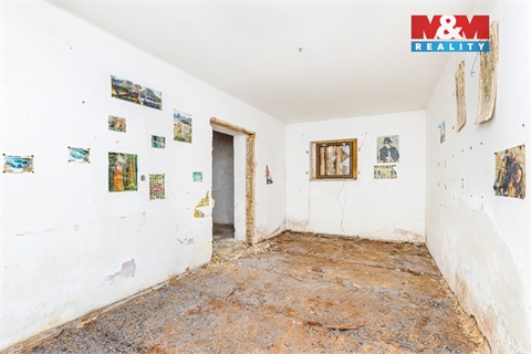 Prodej rodinného domu, 311 m² 12