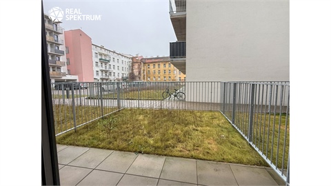 Pronájem bytu 1kk, 27 m² 8