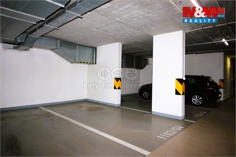 Prodej parkovacího místa, 12 m² - 2