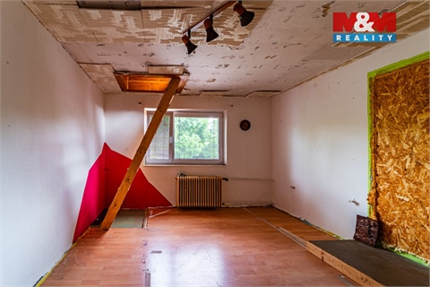 Prodej rodinného domu, 200 m² - 8