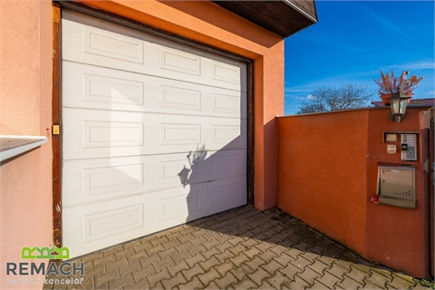 Prodej rodinného domu, 178 m² - 24