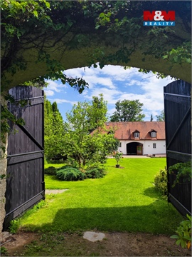 Prodej ubytování, 1 740 m² 2