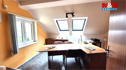 Pronájem obchodních prostor, 2 643 m² 2