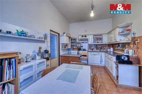 Prodej rodinného domu, 267 m² - 4