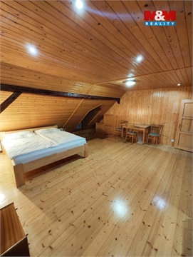 Prodej rodinného domu, 1 740 m² - 14