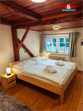 Prodej rodinného domu, 1 740 m² - 20