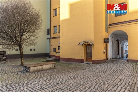 Pronájem obchodních prostor, 100 m² - 0