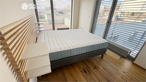 Pronájem bytu 2kk, 59 m² 12