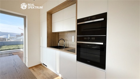 Pronájem bytu 2kk, 59 m² 2