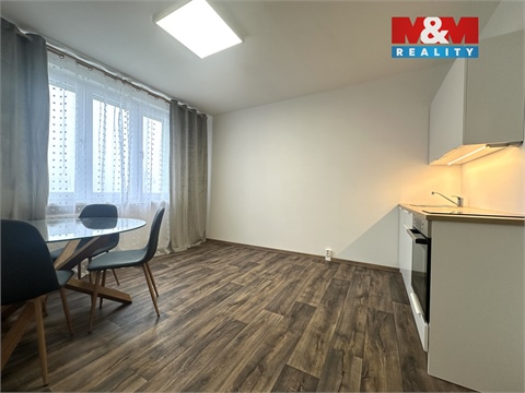 Pronájem bytu 1+1, 39 m² - 2