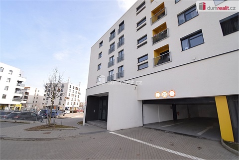 Prodej bytu 3kk, 68 m² - 14