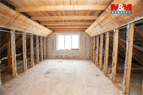 Prodej rodinného domu, 220 m² - 10