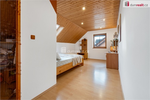 Prodej rodinného domu, 916 m² - 20