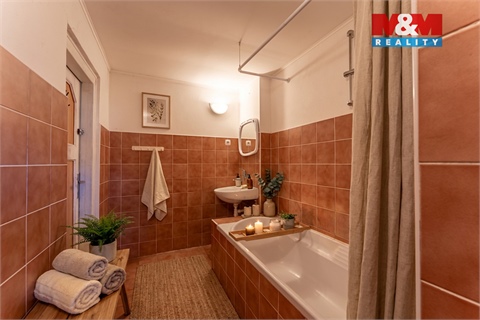 Prodej rodinného domu, 120 m² - 10