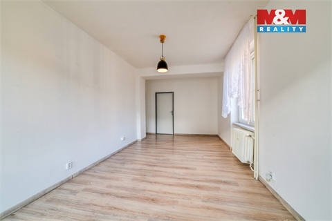 Prodej bytu 2+1, 51 m² 28