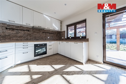 Prodej rodinného domu, 144 m² 4