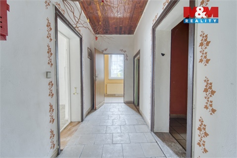 Prodej rodinného domu, 800 m² 28