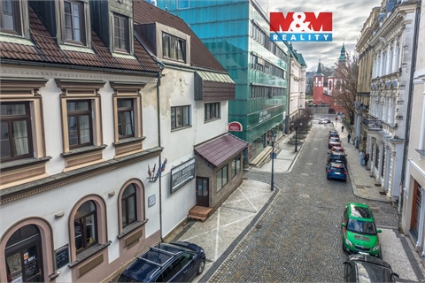 Pronájem obchodních prostor, 45 m² 0