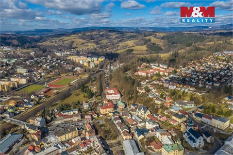 Prodej rodinného domu, 180 m² - 18