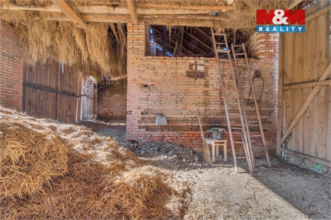 Prodej zemědělského objektu, 1 185 m² 2