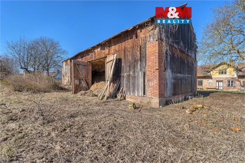 Prodej zemědělského objektu, 1 185 m² 0