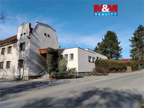 Pronájem obchodních prostor, 345 m² 0