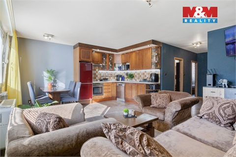 Prodej bytu 3kk, 67 m² - 24