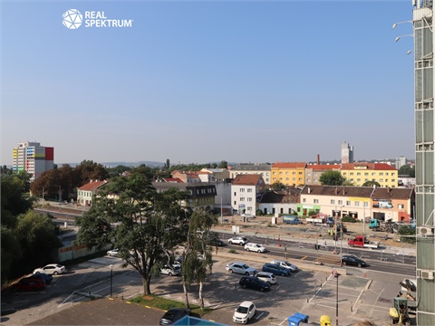 Pronájem bytu 1kk, 42 m² - 16