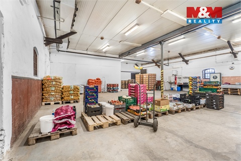 Prodej skladu / haly, 826 m² - 2