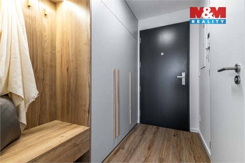 Pronájem bytu 1kk, 34 m² 8