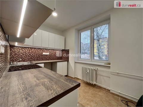 Pronájem bytu 3+1, 73 m² - 0