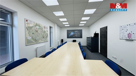Pronájem kanceláře, 179 m² - 4