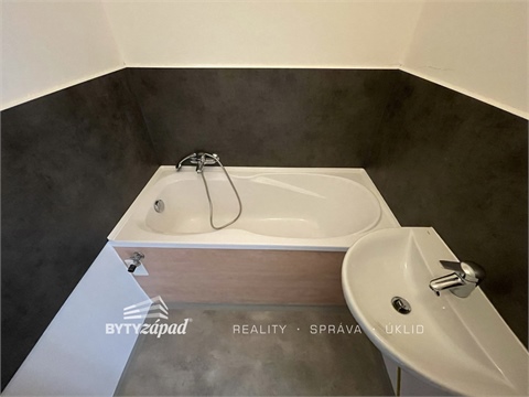 Prodej bytu 2+1, 56 m² 4