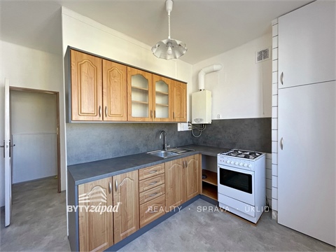 Prodej bytu 2+1, 56 m² - 2