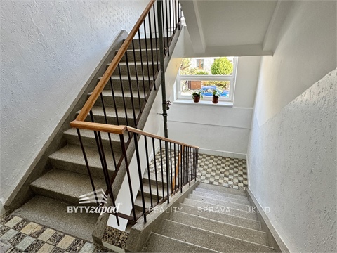 Prodej bytu 2+1, 56 m² 6