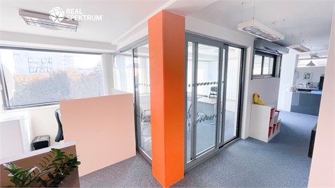 Pronájem obchodních prostor, 427 m² 8