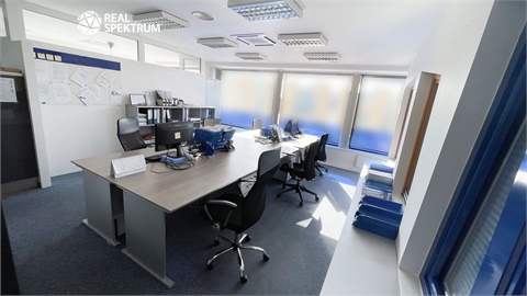 Pronájem obchodních prostor, 427 m² - 0