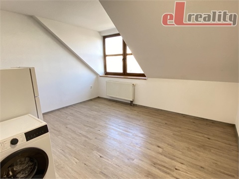 Pronájem bytu 1kk, 21 m² - 2