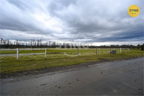 Prodej stavebního pozemku, 2 306 m² 2