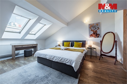 Prodej atypického bytu, 300 m² - 2