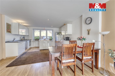 Prodej rodinného domu, 147 m² - 2