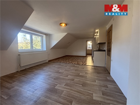 Pronájem bytu 3kk, 85 m² 10