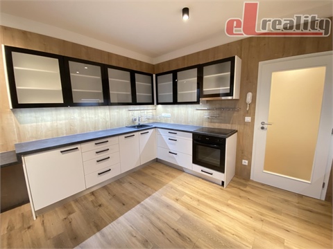 Pronájem bytu 1kk, 36 m² - 0