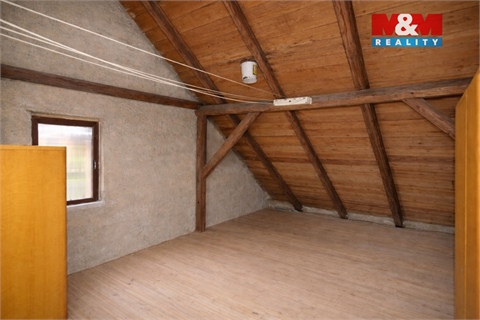 Prodej rodinného domu, 90 m² - 10