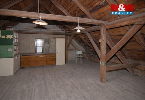 Prodej rodinného domu, 90 m² 10