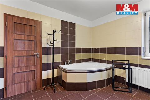 Prodej rodinného domu, 160 m² 14