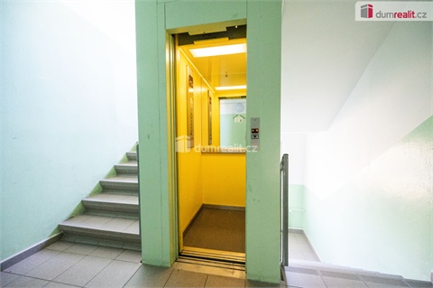 Prodej bytu 1+1, 39 m² 12